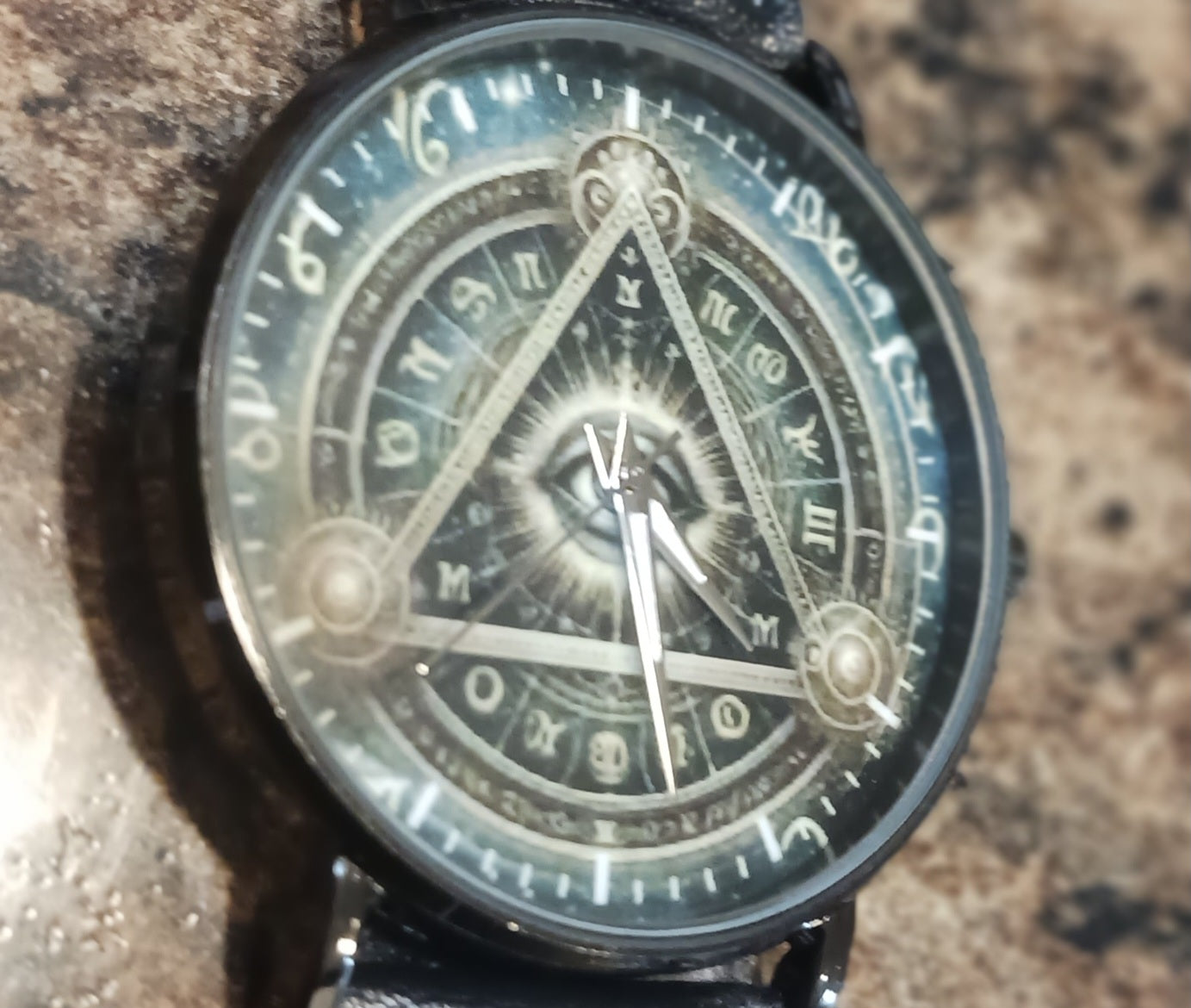 The all Seeing Eyes Triangle watch